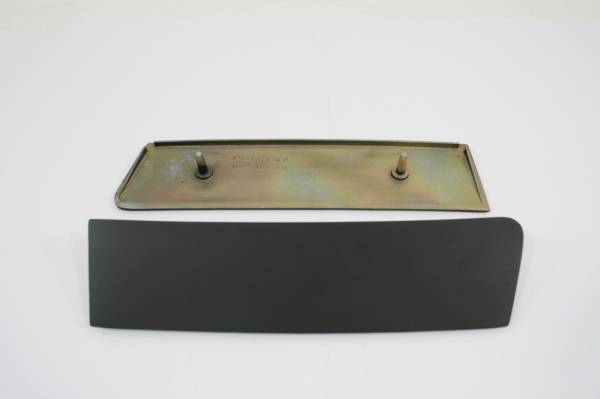 Rubber The Right Way - Hood Louver