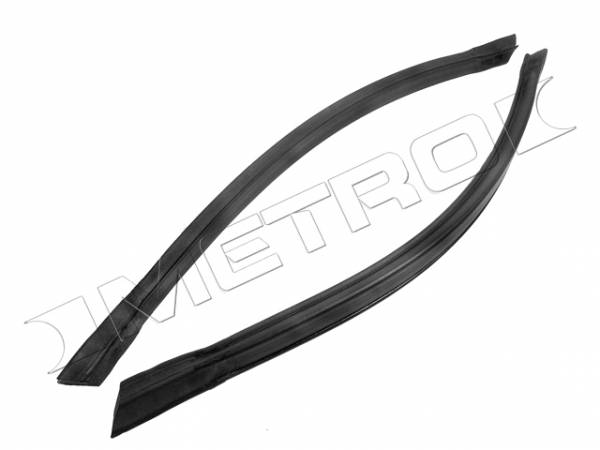 Rubber The Right Way - T-Top Seal - On T-Top - Hurst Hatch Option 1st Design