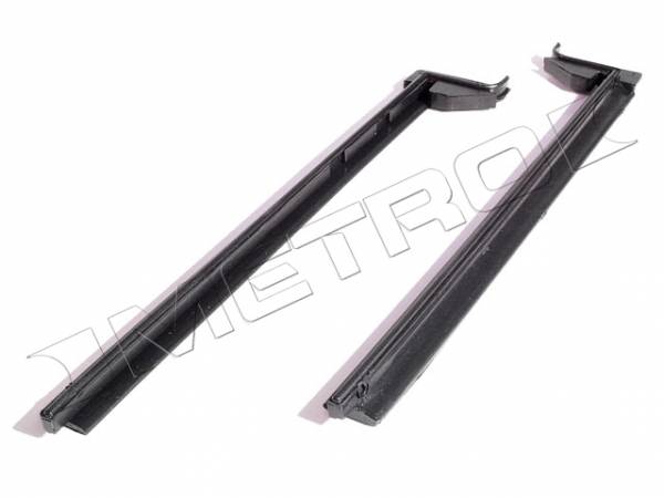 Rubber The Right Way - Quarter Window Leading Edge Seals